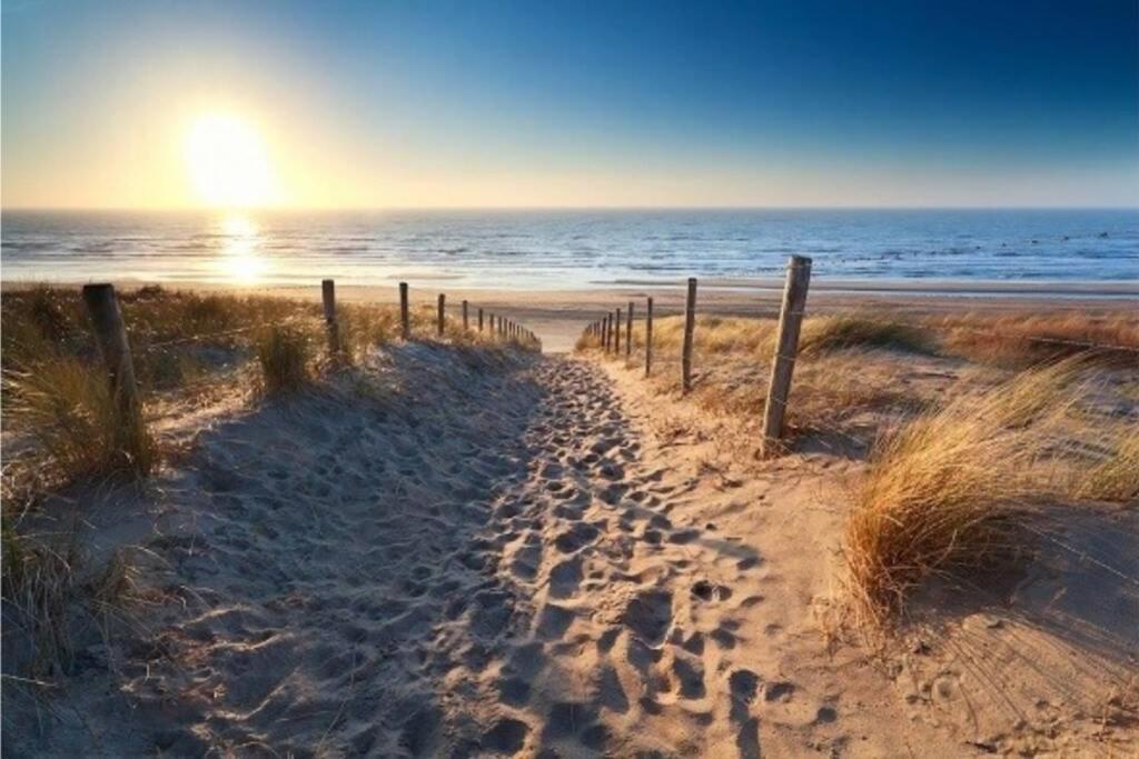 Beachtime Close To The Beach, City Centre Zandvoort Εξωτερικό φωτογραφία